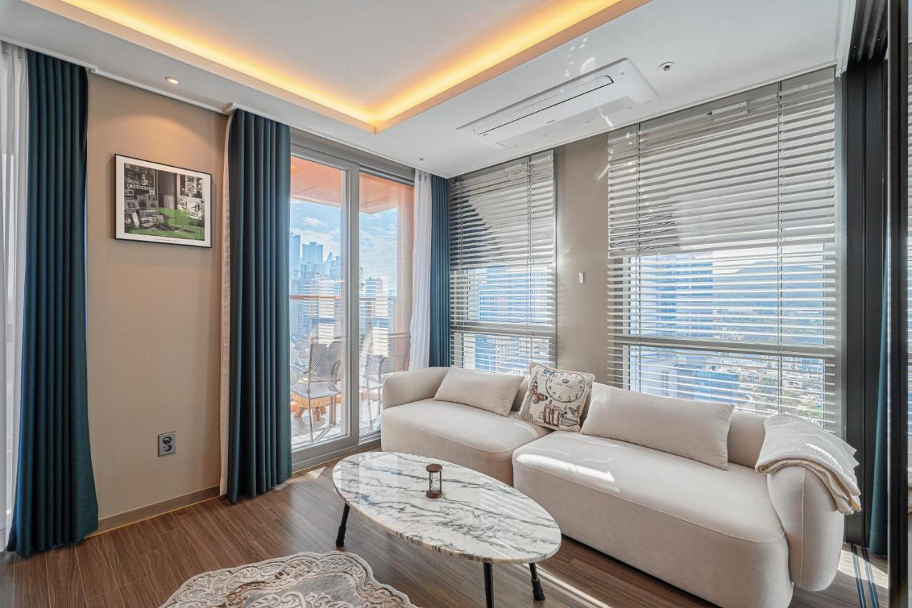 Sienna Ambassador Residence Busan Exterior photo