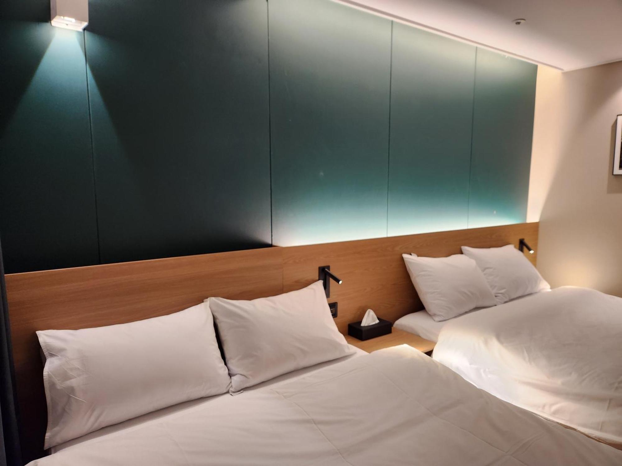 Sienna Ambassador Residence Busan Exterior photo